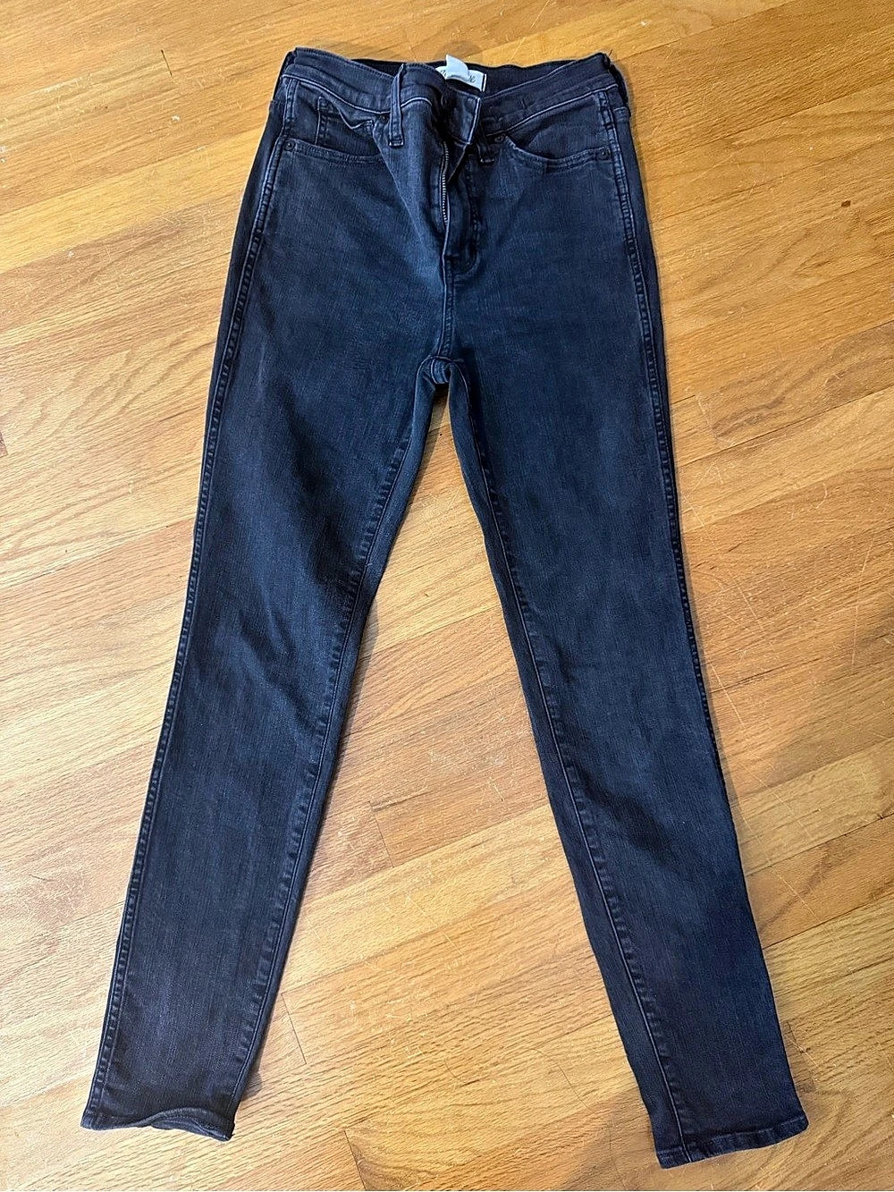 Madewell 10" High-Rise Skinny Jeans Black Waist 2